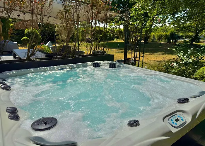 De Luxe Avec Piscine, Jacuzzi, Hammam, Animaux Admis, Proche Le Mans - Fr-1-410-451 Voivres-Les-le-Mans